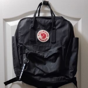 Kånken Black Backpack